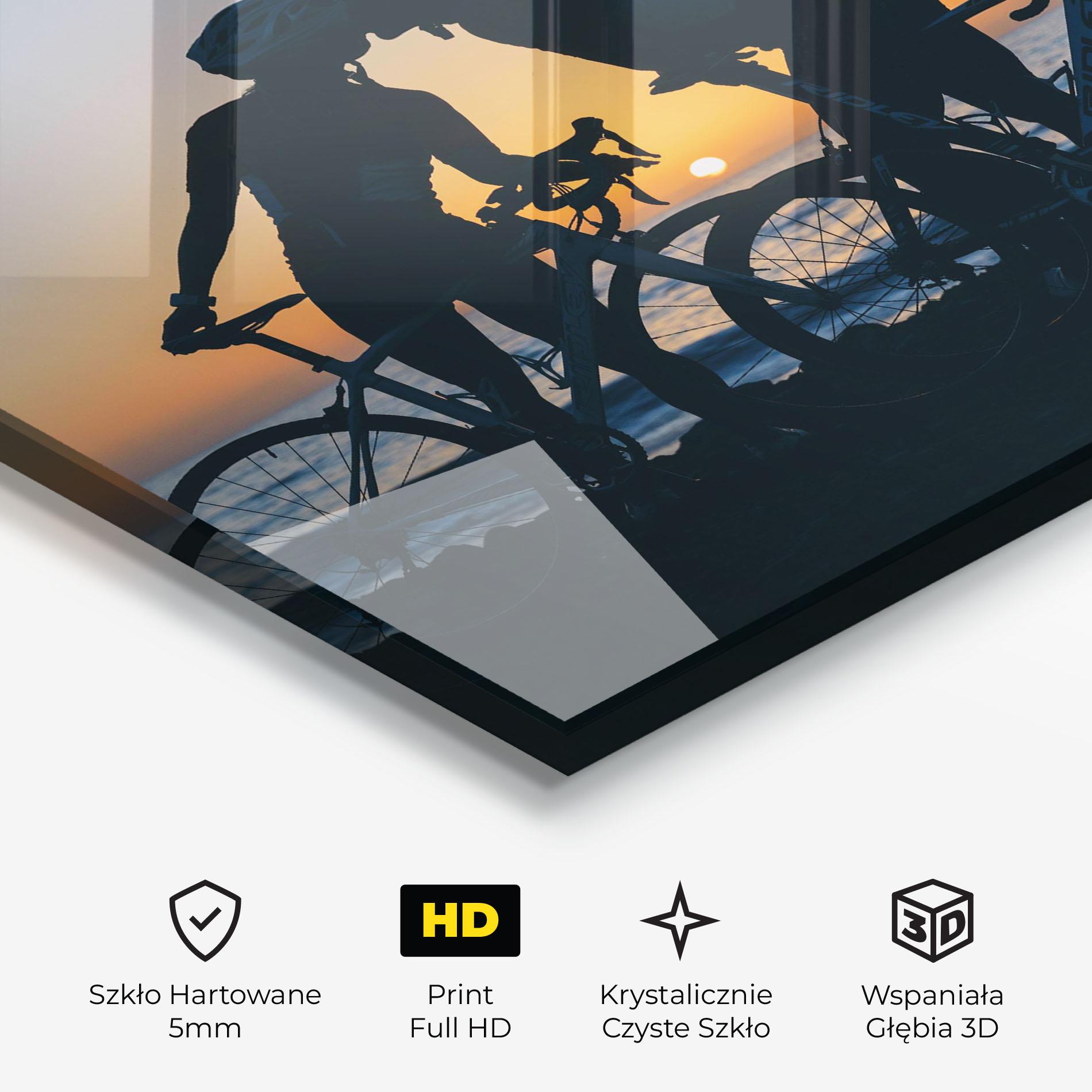 Obraz na Szkle Bike Couple Kissing mockup 3